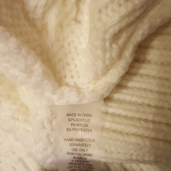 Vince Camuto Chunky Sweater NWT - Picture 8 of 8